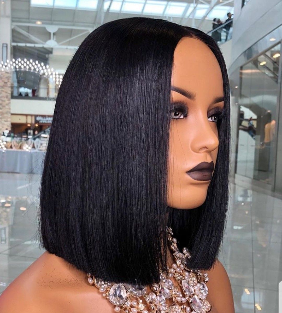 New Hot Sell Short Bob Wigs Human Hair Virgin Raw Vietnamese Hair Cuticle Aligned Bone Straight Lace Closure Wig for Black Women